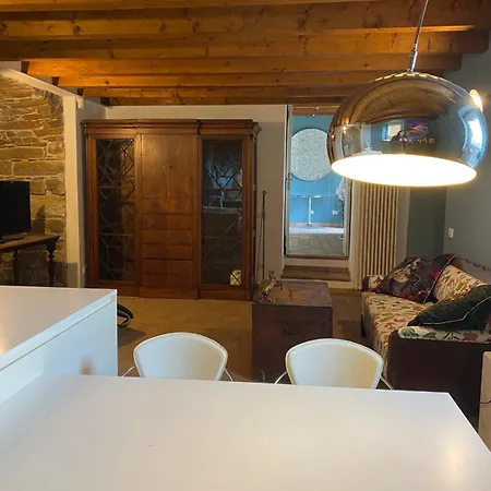 Fermiamoci Qui Apartamento *